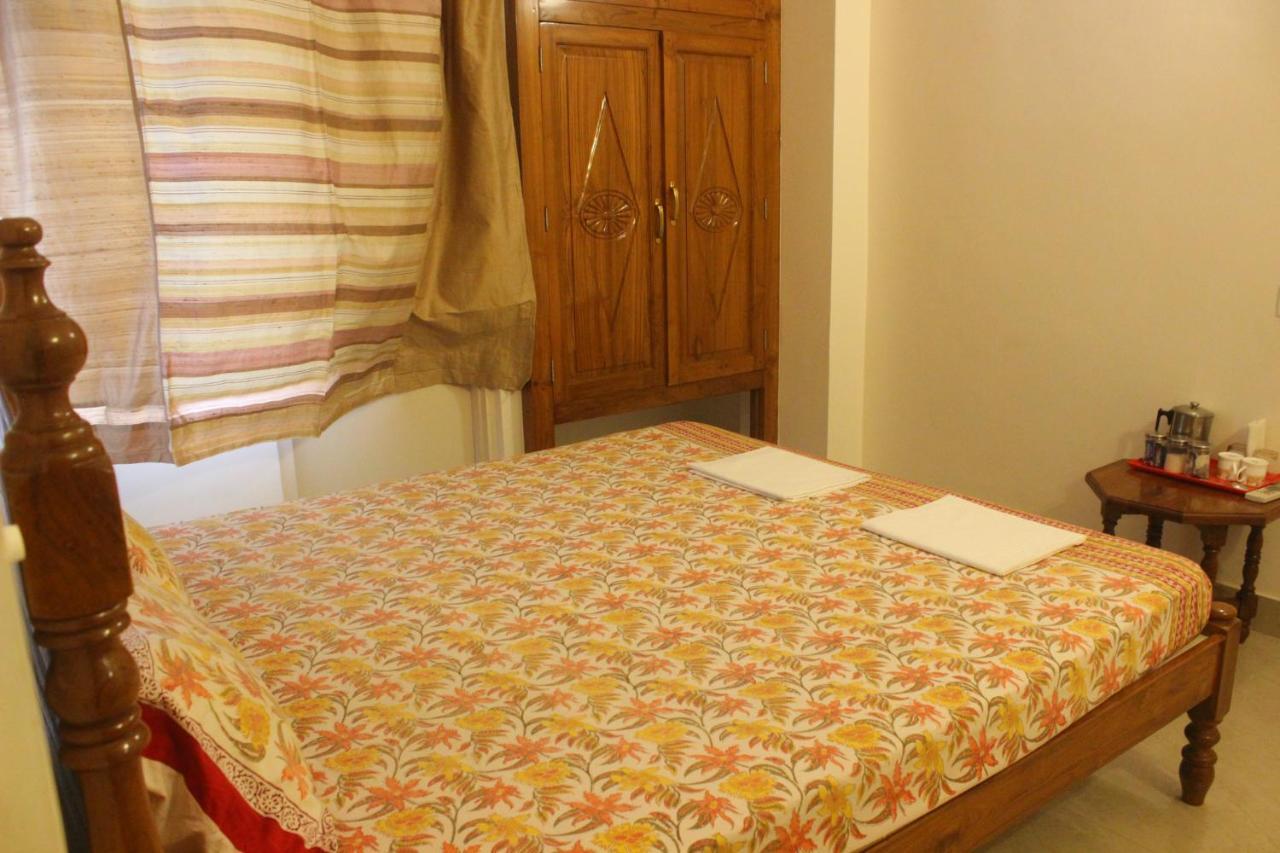 Homestay * Varanasi